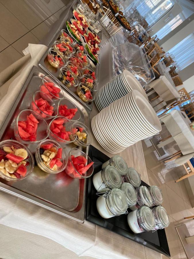 Hotel Astor Rimini Ngoại thất bức ảnh