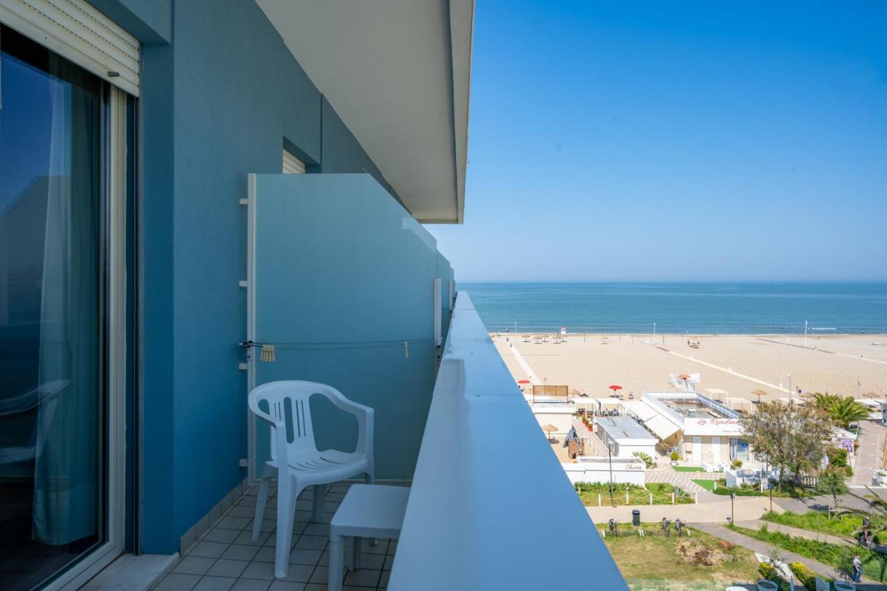 Hotel Astor Rimini Ngoại thất bức ảnh